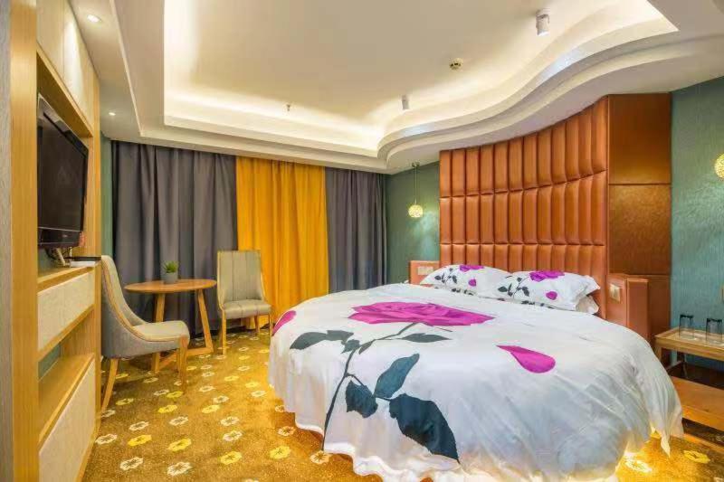 Tai Di Fashion Hotel Yiwu  Buitenkant foto